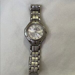 Elegant Silver Men's Watch